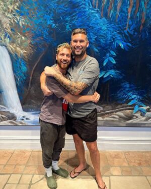 Sam Thompson Instagram - Missing the big guy already. T-Bone for short….or T-Bag if he’s feeling Particularly villainous (he wasn’t a fan of that one) 😂 need to update you on so much mate! @tonybellew it’s been a full day without each other thank you so much for making the past month the best of my life. We’re bonded for life now!….god a night out with Tony and @p_wicks01 would be one for the ages 🥹😂❤️