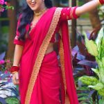 Sameeksha Sud Instagram - Doing trend desi style… 💃 #dumdum #dancereels