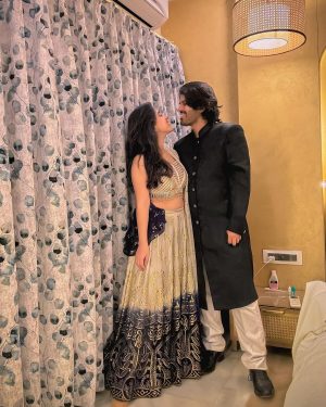 Sameeksha Sud Instagram - Congratulations @neha.pandey_02 ❤️ 

#indianwedding #nehulkishadi 

My outfit @pallavijaipur 
Lucky outfit @azorafashions