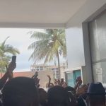 Samuel Eto'o Instagram - I was received in an audience today by the CEO of SIC. Our discussions focused on a partnership. Our goal is to give players (referees, coaches) the opportunity to become owners. On the other hand, to provide more visibility to SIC. I thank the CEO, Dr. Ahmadou Sardaouna, for his hospitality and the vision he has for SIC. Also, a big thank you to his colleagues. 🙏🏿🙏🏿🙏🏿 Together for the best 🇨🇲