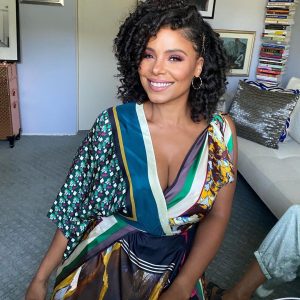 Sanaa Lathan Instagram - Good morning Family, THANK YOU for making @hitandrunnetflix an international smash! You always show up for me. Feeling so grateful. 🥰 #HitAndRun #Netflix