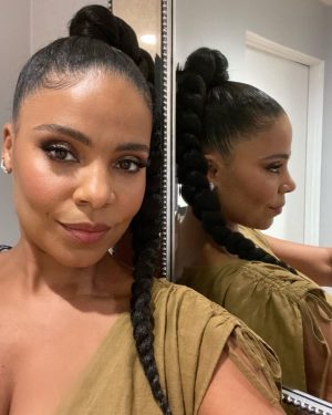 Sanaa Lathan Instagram - Just me and my braid wondering if y’all checked out @hitandrunnetflix yet? #HitAndRun #Netflix💥💥💥