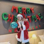 Sandara Park Instagram - Merry Christmas 🎅🏻🎄🌊