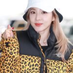 Sandara Park Instagram - 내일 제주 신화월드에서 만나요~😀👋🏻 2023년의 마지막 공연🎤🎇🎉 #제주 #신화월드 #JSWCountdown #2024 #휘성 #산다라박 #지누션 Jeju Island, Korea