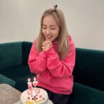 Sandara Park Instagram – Still #november #bdaymonth 🎂 with my loved ones ♥️