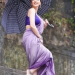 Sandeepa Dhar Instagram - Ek ladki bheegi bhaagi si ☔️ . #saree #love #ootd #mulmul #desivibe