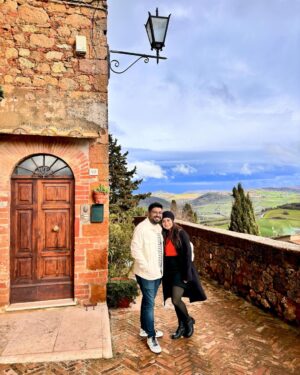 Sandipta Sen Instagram - Precious❤️
#chamonixmontblanc #pisatower #cinqueterre #venice #vald’Orcia #pienza #montepulciano