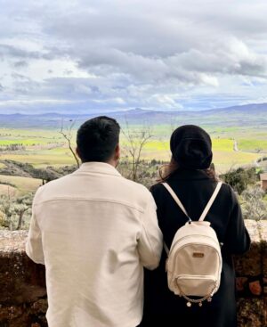 Sandipta Sen Instagram - Precious❤️
#chamonixmontblanc #pisatower #cinqueterre #venice #vald’Orcia #pienza #montepulciano