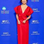 Sandra Oh Instagram - Congratulations #paulgiamatti @theholdoversfilm PSFF Icon award. Well deserved my friend