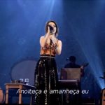 Sandy Instagram - Como vocês devem saber, meus projetos musicais são essencialmente autorais. Isto porque, além de cantar, é importante pra mim que eu possa me expressar por meio das composições. Ao mesmo tempo, pode ser delicioso criar novas versões de músicas de outros artistas e, de alguma forma, ressignificar algumas dessas canções pra mim. Então, enquanto meu DVD não sai do forno, me conta qual sua releitura favorita? 👀