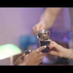 Sandy Instagram - Hoje o #tbt é pra lembrar de #NVE2! Foram 6 clipes e episódios lindos nesse projeto mais que especial pra mim… Já tem um favorito? Me conta aqui! ♥