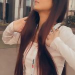 Saniya Shaikh Instagram - Uspe meri nazar hai….🖤 . . . . . . . #sanufam #sanulove #smile #old #love #kbye #mumbai #youtube #expression #oldsongs #reelkarofeelkaro #reelitfeelit #outfits #fashionstyle #shorts #hair