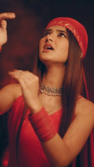 Saniya Shaikh Instagram - पर्वत कितने ऊँचे, कितने गहरे होते हैं ❤️

𝐋𝐈𝐊𝐄, 𝐂𝐎𝐌𝐌𝐄𝐍𝐓𝐒, 𝐒𝐇𝐀𝐑𝐄

#sanulove#sanufam#viralvideos #fyp #viralpost #beauty #kerala #picoftheday #dance #art #cute #mumbai #funny #onlineshopping #foryoupage #comment #fashionblogger #youtube #meme #trendy #udajakalekava #tamil #lifestyle #gadar #photoshoot #reelsinstagram #new #motivation #funnymemes #gadar2