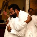 Sanjay Dutt Instagram - Grateful for the opportunity to have met Sri Sri Ravi Shankar ji and to be inspired by his message of compassion, service, and spiritual growth.