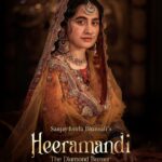 Sanjeeda Sheikh Instagram - While they struggle for love and freedom, she yearns for something totally different- POWER Introducing @iamsanjeeda as Waheeda. Heeramandi: The Diamond Bazaar is coming soon, only on Netflix! #Heeramandi #HeeramandiOnNetflix #NextOnNetflixIndia #SanjayLeelaBhansali @bhansaliproductions @prerna_singh6 @m_koirala @aslisona @aditiraohydari @sharminsegal @therichachadha @sudeepchatterjee.isc @limaye.mahesh @rimpleandharpreet @junglijay @ashhna.srrivastava @arvigill @mitaksharakumar @snehil.dixit.mehra @vibhupuri @ashishpatil_the_lavniking @ragul_dharuman @subratachakraborty706 @amitsray @sanal.george @moinbeg @preetisheel @chandrakant_sonawane @shreyaspuranikofficial @shriparamanijewels @iamkrutimahesh @divynidhisharma @huentsang @shrutimahajancasting