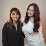 Sanjeeda Sheikh Instagram - #AD After obsessing over it for a while, I am glad I stepped into my red hair era with @lorealpro_education_india . Thanks to my hairdresser and @geetanjalisalon for this hair color transformation. You too can get this makeover too, just visit your nearest L’Oréal Professionnel partnered salon to get the trendiest hair color of the season! 🙌 #LorealProIndia #LorealProfIndia #haircolor #LorealProInReds #LProReds #GoRed #iNOAReds #ShadesOfRed #WomensDay #WomensDay2024 @lorealpro_education_india @geetanjalisalon @lorealpro @israni.Sumit #geetanjalisalonmumbai #bandraedition