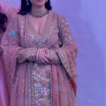 Sanjeeda Sheikh Instagram - #heeramandi Makeup @tulsi5solanki Hair @muskankhan_hair Wearing- @rimpleandharpreet Jewellery- shriparamanijewels Footwear- @aprajitatoorofficial Styled by- @tanaya_paradkar Assisted by- @nainaraj