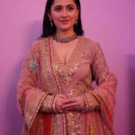Sanjeeda Sheikh Instagram - #heeramandi Makeup @tulsi5solanki Hair @muskankhan_hair Wearing- @rimpleandharpreet Jewellery- shriparamanijewels Footwear- @aprajitatoorofficial Styled by- @tanaya_paradkar Assisted by- @nainaraj