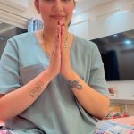 Sapna Choudhary Instagram - मेरी तरफ़ से सबको वापिस 😂 #sapnachaudhary #desiqueen #positivevibes #thankgodforeverything