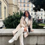 Sarah Fraisou Instagram - Paris 🇫🇷 #pictureoftheday #parís #french #mood #lifestyle #simple #love #smile Paris, France