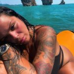 Sarah Fraisou Instagram - 🤷🏼‍♀️🤷🏼‍♀️🤷🏼‍♀️ toi aussi tu a besoin de vacances de soleil ? #picoftheday #sun #changementdair #life Phuket, Thailand