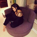 Sarah Fraisou Instagram - Good night paris 😘😘😘 i Come back 😜 #losangeles #paris #lesanges10