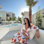 Sarah Fraisou Instagram - 💋Sun and smile this is my life 🌞 #photooftheday #dubai #home #life #bonheur #smile #sun #color #shein Dubai, United Arab Emirates