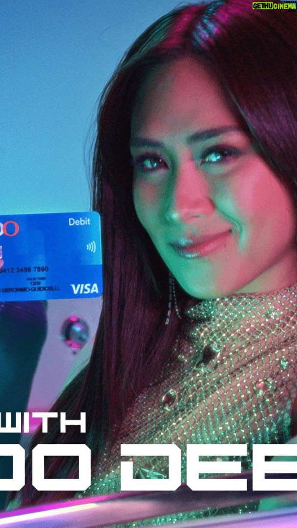 Sarah Geronimo Instagram - Live it up with BDO Debit 💙💛 Vibe out🕺, check out 🛍️, eat out 🍔 , and fly out️ ✈️ with your BDO Debit Card! #DebitDebitMoYan #JustDebitDebit with BDO! 💳 ⚡Stay updated on the latest discounts and deals at www.deals.bdo.com.ph. No BDO Debit Card? Open an account online or at any BDO Branch. Learn more at www.bdo.com.ph/debit-card.