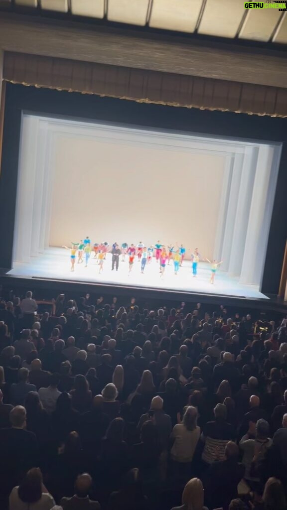 Sarah Jessica Parker Instagram - An exhilarating, nourishing and inspired might @nycballet !!!!!!!!!! The entire theatre on its feet to send our loudest and most joyful and appreciate bravas and bravos to all who most magnificently performed @justin_peck extraordinary Copeland Dance Episodes The costumes, lighting, set and orchestra were smashing and the night an absolute thrill. We were swooning! Congratulations to all. Make your way to see this season @nycballet The company is on fire!!!! X, SJ