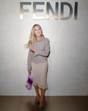 Sarah Jessica Parker Instagram - I finally left the house and landed in @fendi wonderland. Our top secret #sarahjessicaparkerxfendi collaboration on the iconic @fendi baguette was revealed on the runway tonight, and four colorways are due to arrive sparkly and ready just in time for the holidays. This eve I got to Carrie/carry the lavender delight. The whole show was a feast. Will they let me borrow any for @justlikethatmax season 2???? 
X, SJ