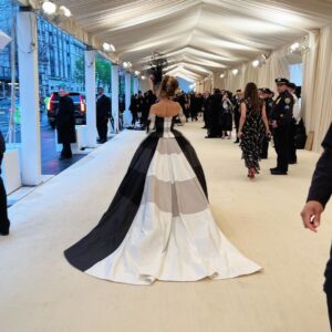 Sarah Jessica Parker Instagram - Met 2022. X, SJ