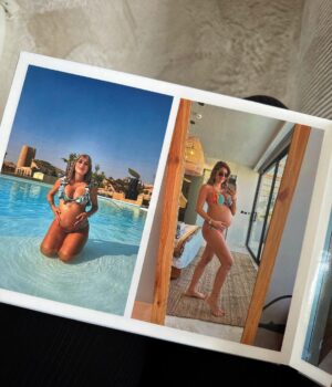 Sarah Lopez Instagram - Et voilà notre tout premier album photos de famille. Les petites joues d’Aaliyah, mon bidou, notre amour avec Gé… j’y ai mis nos clichés favoris. Manque plus qu’à lui trouver une belle petite place dans notre maison. Merci @monalbumphoto.fr 

Si vous avez envie de faire plaisir à votre super maman, mon code est le suivant : SARAH40 

#sponsorisé @agenceweevents