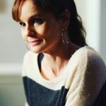 Sarah Wayne Callies Instagram - mothers & daughters and things that need to be said ❤️ tonight #thecompanyyoukeep