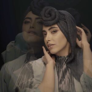 Sasan Keneshlou Instagram - ‎موزیک “ستاره”
همین لحظه می توانید از تمامی سایت های معتبر و آهنگیفای این موزیک را دانلود نمایید 
این موزیک رو با تمام وجودم براتون قبلا خونده بودم ❤️
به خاطر اینکه کلی انرژی مثبت دادین و دوسش داشتین دوباره با یه تنظیم جدید تقدیمش می کنم به چشم های نازتون😍
‎ممنونم از مهدی معظم عزیزم و استودیو پیک پلاس

‎تنظیم
@mehdimoazam_ 
‎با تشکر از
@pick.pluss 
@mehrzad.amirkhani 
@hoomanjavanshir 
@hamid_dalir
