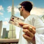 Sascha Burci Instagram - Posso dire di essermi effettivamente trasferito all’estero! Dopo questo test durato 8 mesi di fila fuori dall’Italia, ho deciso concretamente di voler cambiare casa e base operativa del mio lavoro. Tanti anni fa non avrei mai immaginato una cosa del genere, ma tutto è possibile e tutto è raggiungibile. Non preoccupatevi che in Italia per qualche mese all’anno tornerò, ma il mondo è troppo grande ed unico per non essere visto tutto 🌍 Dubai - دبى