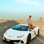 Sascha Burci Instagram - Se non potete volare, correte. Se non potete correre, camminate. Se non potete camminare, strisciate. Ma in ogni caso, continuate a muovervi. Io ora, posso driftare!! 😍 Dubai - دبى