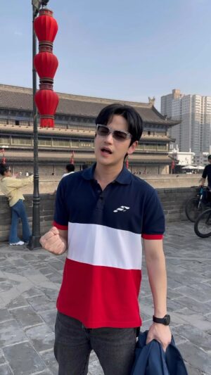 Sattaphong Phiangphor Instagram - ทำไมไม่ห้าม เดินมาไกลถึงซีอานแล้วนะ #ทำไมไม่ห้าม #Taostp