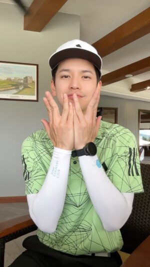 Sattaphong Phiangphor Instagram - Tinitigan ko 🫣 @blockandcareth.official @adidasgolffanclub.th #teamblockandcare #ติดกอล์ฟ