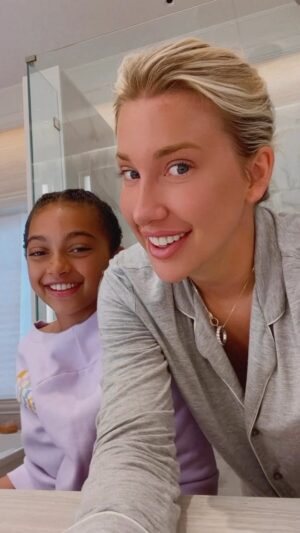 Savannah Chrisley Instagram - OH HECK NO! Welcome to a day in the life! 
••••
ATTN PARENTS - what’s the best deodorant for your kids? Also, parents to little girls - what’s the next step after they start smellin? 🤣🤦🏼‍♀️ #ohno #puberty