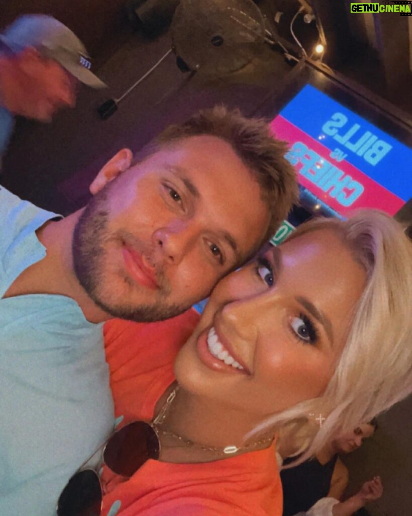 Savannah Chrisley Instagram - ALL my favorite people in one place❤️