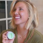 Savannah Chrisley Instagram - I love a full face of makeup…but I also LOVE clean skin 😍 ••• Pamper yourself kit - $25 www.sassybysavannah.com #staysassy