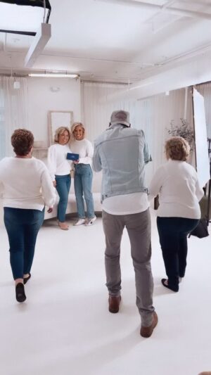 Savannah Chrisley Instagram - HAPPY INTERNATIONAL WOMENS DAY to the women who helped mold me into who I am today. These women…they are the definition of strength! My mom…she’s raised 6 kids…kicked cancers butt…all while working and being the BEST mom ever! My two grandmothers have worked every single day of their lives in order for a better future. They fought against all odds…they fought for me and my place in this world. In a room full of men…they made their presence known! Because of y’all…I am a FEMALE business owner! You helped to carve my place in this world…and for that I am forever grateful! ❤️ #internationalwomensday