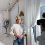 Savannah Chrisley Instagram - I see you weekend…and I’m ready 😉😏 ••• Getting ready for some fun adventures the next 2 weeks! Can’t wait to share with y’all! ••• This entire look was created with ALL @sassybysavannah 😏😉 * Eyes - The Sassy Mother’s Day palette that will be launching soon! And the break up collection! * Lips - NashvIlle Nights + Fun and Flirty lip kits * Face - Full Face Palette