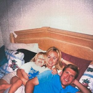 Savannah Chrisley Instagram - HAPPY BIRTHDAY TO THE MOM OF ALL MOMS!! I hope your day was filled with so much love and laughter. I thank God for blessing the world with you 49 years ago and choosing you to be my mom! You’re the reason I am the way that I am…you’ve taught me how to be a woman filled with faith, grace, love, and laughter! You are one of one! Happy birthday mama 💕 @juliechrisley
