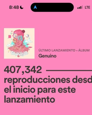 Sebastián Villalobos Instagram - Y LOS CUMPLÍ MUY FELIZ ☁️🩷✨🥳 tan agradecido con todos sus mensajes de cumpleaños y todo el amor que le han dado a #genuino ! quise en mi cumpleaños regalarles una parte de mí en forma de álbum, así que gracias también por todo el feedback.. leer sus comentarios sobre las canciones ha sido una actividad súper interesante! Gracias a cada persona que se con un mensaje, un gesto o simplemente con su energía.. influyó en que haya sido el día que fue! A mí no me gusta cumplir años (razón por la cual nunca organizo fiestas y así), pero este cumpleaños me gustó, por lo que les agradezco a todos los que hicieron que así fuera! ✨☁️👀 sigan escuchando el álbum completo que por ahí vienen los videosssss ✌🏼🎥! 28 BIEN VIVIDOS Y LA CELEBRACIÓN ITALIANA ME ESTÁ HACIENDO DAR COMO GANAS 🇮🇹 !!! 🥰