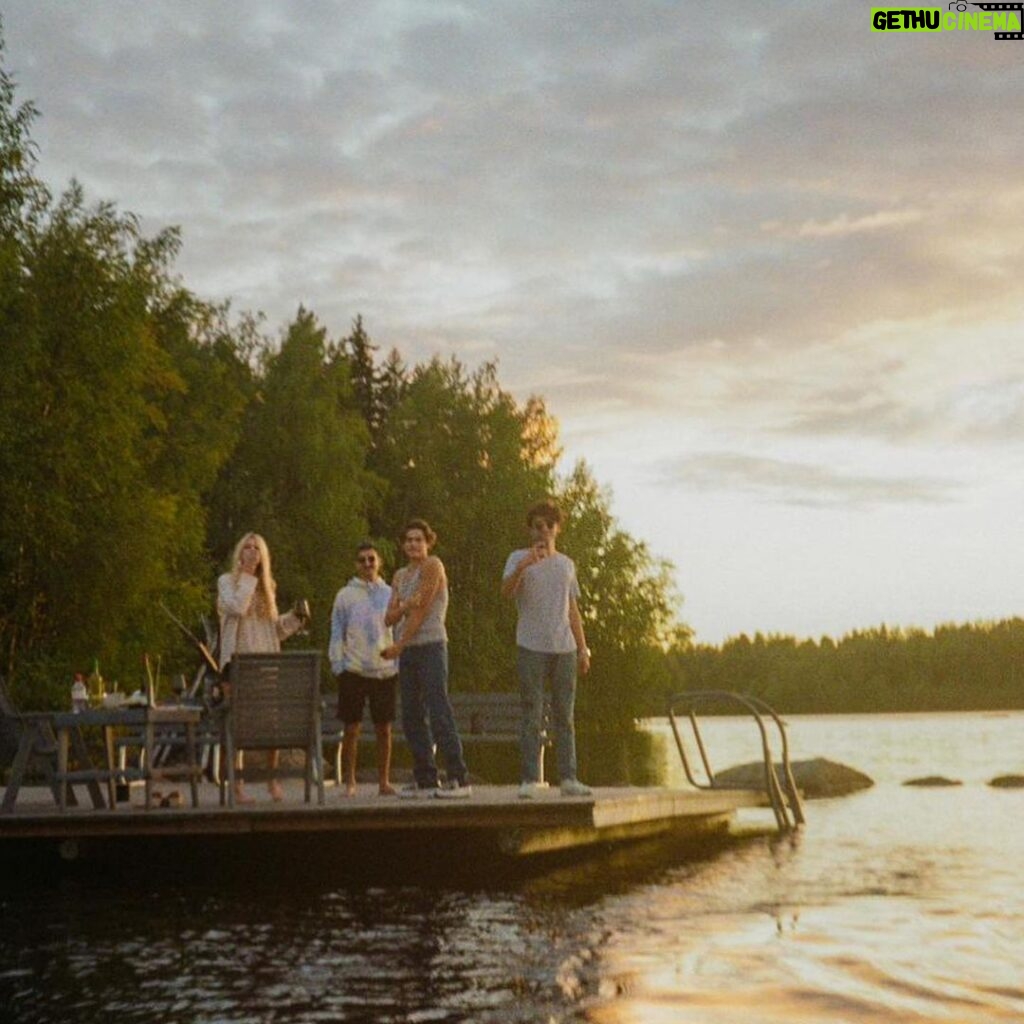 Sebastian Croft Instagram - Finland on film 🇫🇮✨ 📷: @connorwjessup
