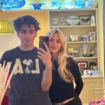 Sebastian Croft Instagram - old taylor can’t come to the phone rn 🖤