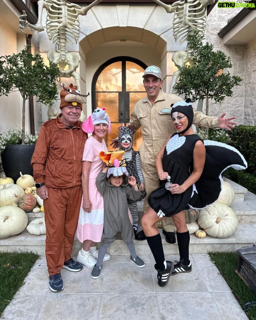 Sebastian Maniscalco Instagram - Happy Halloween. Pest control and all of his rodents.