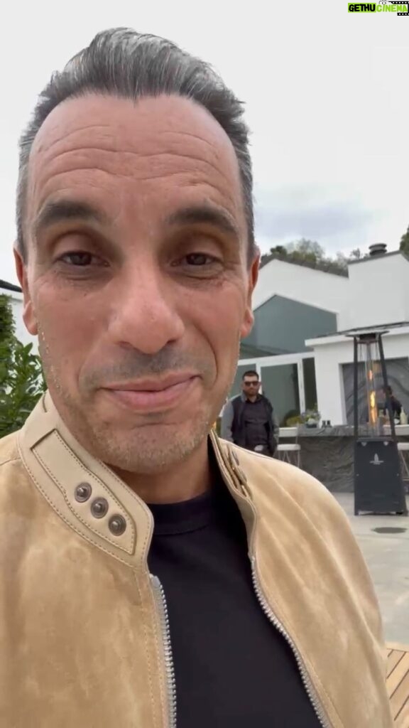Sebastian Maniscalco Instagram - The peacock lives #AboutMyFather