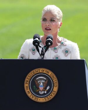 Selma Blair Instagram - The Rehabilitation Act and The Americans with Disabilities Act were commemorated yesterday, on the South lawn of the White House. These landmark pieces of legislation are moving us towards the justice of a life with dignity.
 
What Judy Heumann, along with friends and colleagues within the disabled community did to ensure those needs were heard and met is miraculous. She passed this year, and it is with some heartbreak, grace and great determination, that those left behind proudly pick up her mantle. I would not have found this platform if not for the work that those before me had done. And keep doing. And it takes more than one group. We need allies and creative thinkers in all of our communities to recognize the disparity and help build a more equitable future for all of us.

This day has been a North Star, a day to see and hug the people I cherish and admire. Those who welcomed me and teach me so I can help in return. 
 
As I stood with @potus on the same spot where the ADA was signed on July 26, 1990, I look out at the distinguished guests in the audience and felt pride. On a scorching hot DC day, we celebrated each other and the strength that comes from our diversity.  The Rehabilitation Act and the ADA were not the destination, rather celebrated steps along the way leading us to each other.

Official White House Photos by Adam Schultz, Oliver Contreras, Carlos Fyfe

Image descriptions in first comment.